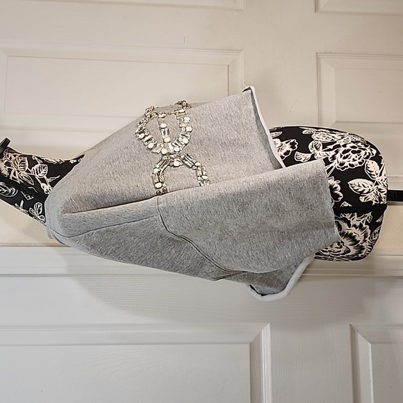 Bebe Gray Embellished Cropped Sweatshirt S/M - Picture 5 of 8